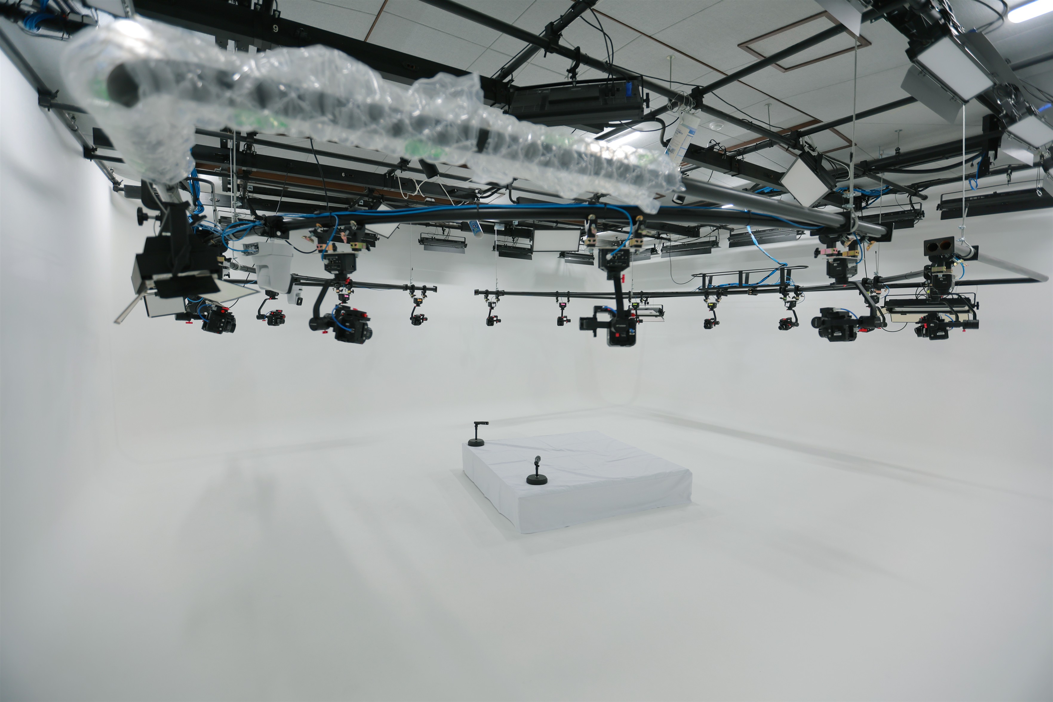 첨단 교육용 콘텐츠 제작 공간 HyperXR <br/><br/>스튜디오